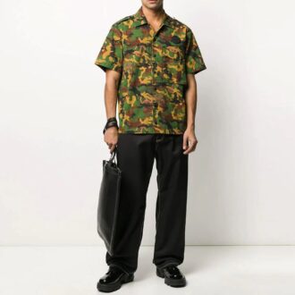 Camisas de manga corta con estampado de camuflaje, versión verde