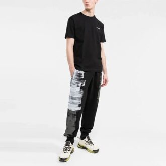 Camiseta de manga corta con estampado de logotipo SS22, color negro