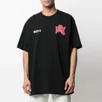 Camiseta de manga corta holgada con estampado del logotipo alfabético, color negro, colección primavera-verano 2021