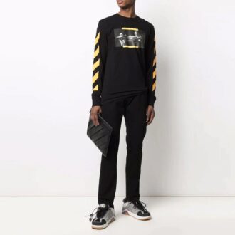 Camiseta de manga larga Off-White para hombre FW21 con pintura de Caravaggio en negro