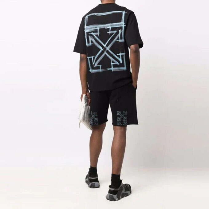 Camiseta de pantalones cortos con cuello redondo y logo FW21, versión ajustada, color negro