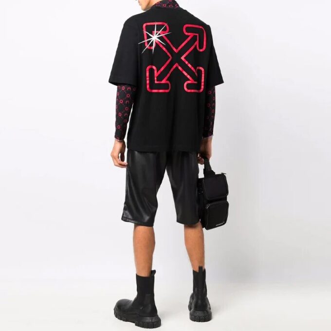 Camiseta de pantalones cortos con cuello redondo y logo FW21, versión estándar, color negro