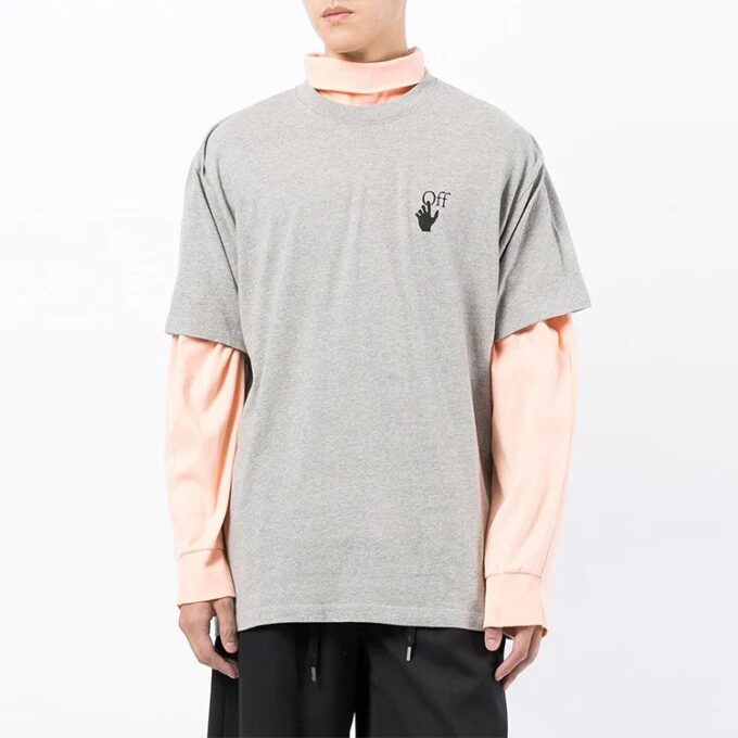 Camiseta gris de Off-White para hombre, colección FW21, con estampado del logotipo, cuello redondo, pantalones cortos y corte holgado