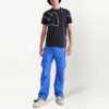 Camiseta negra de manga corta y corte ajustado con estampado de flechas y logotipo de Off-White para hombre, colección Otoño-Invierno 2022