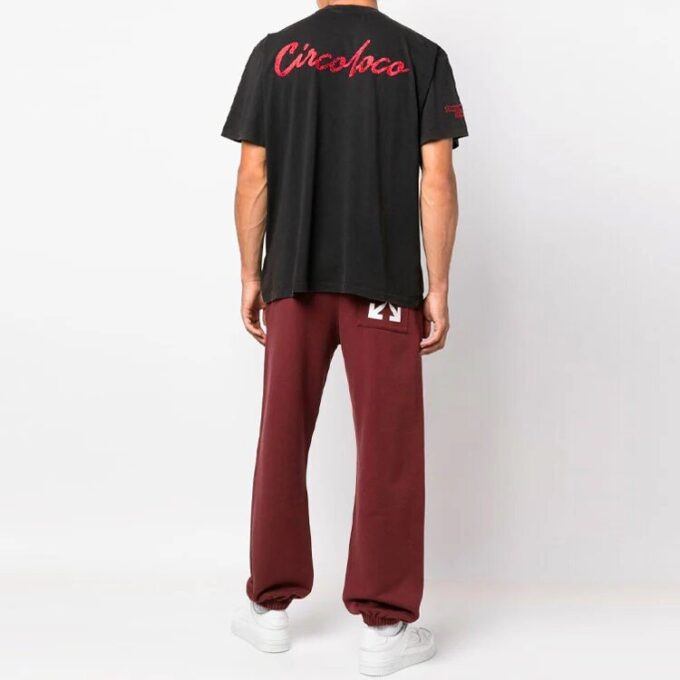 Camiseta negra de pantalón corto con cuello redondo y diseño de flecha Off-White para hombre, temporada Otoño-Invierno 2022