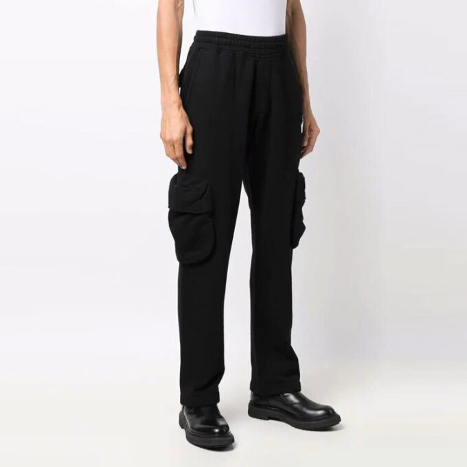 Pantalones largos cargo Off-White para hombre FW21 con logo alfabético, corte holgado, color negro