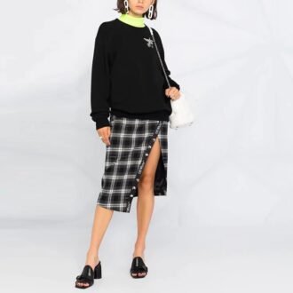 Sudadera deportiva con capucha y estampado de flechas en Off-White, color negro