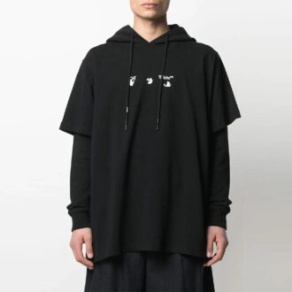Versión estándar con estampado de Arrows y logotipo de la colección primavera-verano 2021, color negro