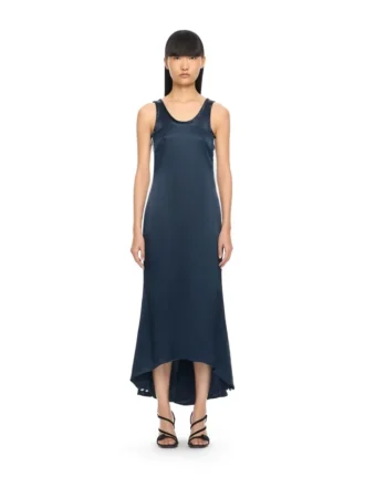 Vestido midi de satén con espalda descubierta